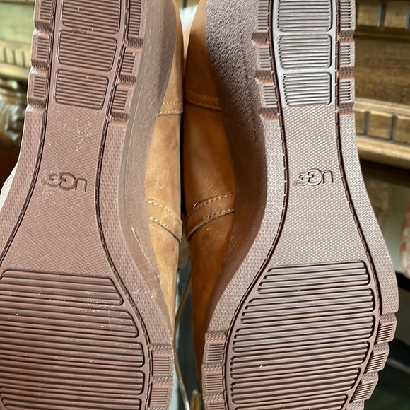 Ugg bootie - Picture 5 of 5